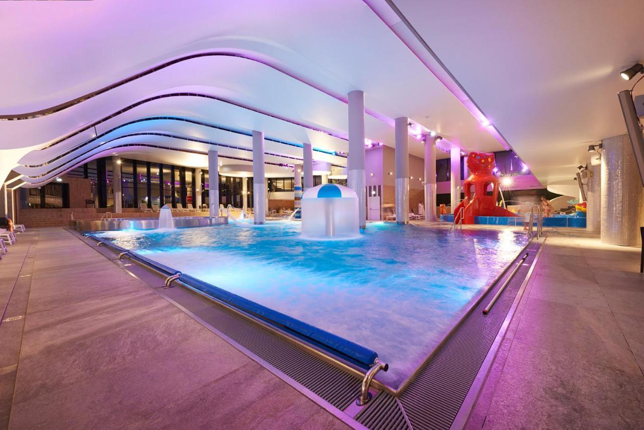 Vacationclub - Baltic Park Fort Apartament G.402 Świnoujście Exteriör bild